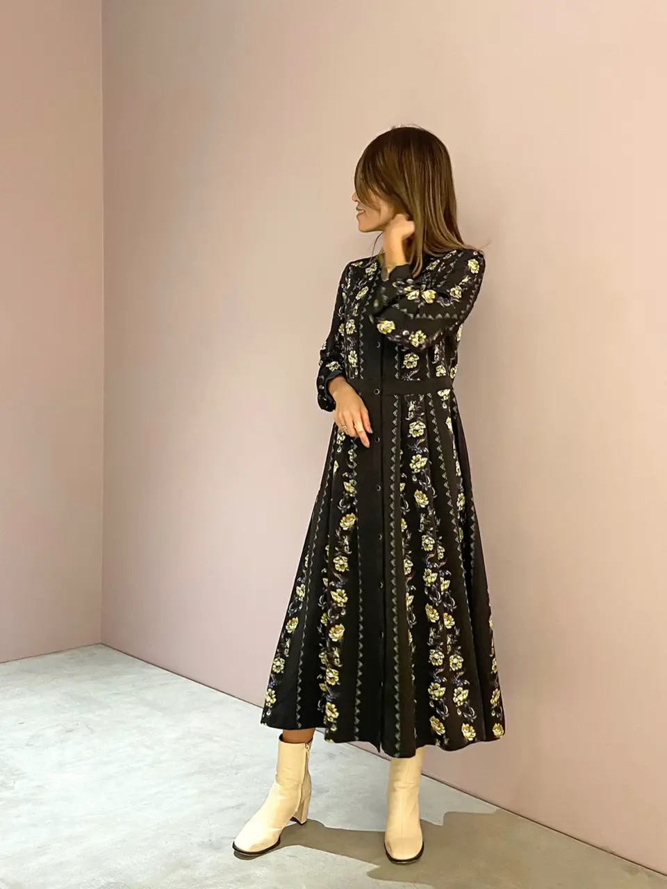 ORIGINATED IN GRACE CONTINENTAL yukimi yonee コーディネート画像