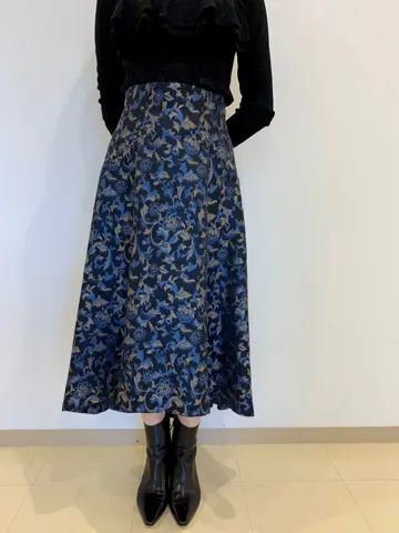 ORIGINATED IN GRACE CONTINENTAL eri コーディネート画像