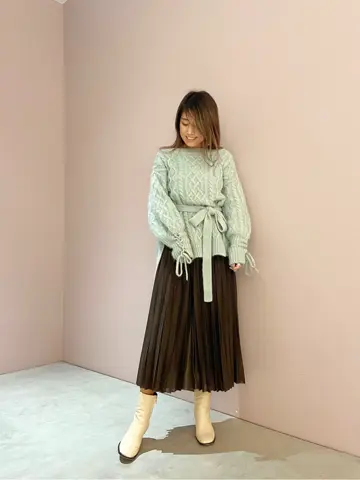 ORIGINATED IN GRACE CONTINENTAL yukimi yonee コーディネート画像