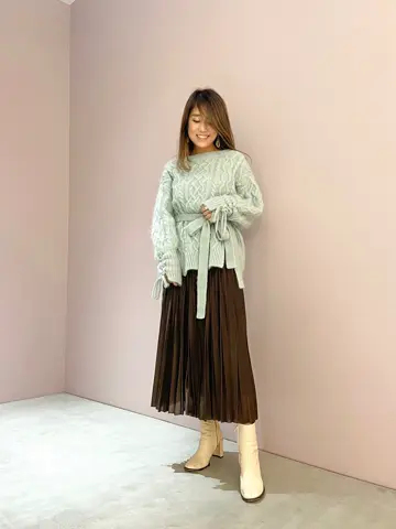 ORIGINATED IN GRACE CONTINENTAL yukimi yonee コーディネート画像