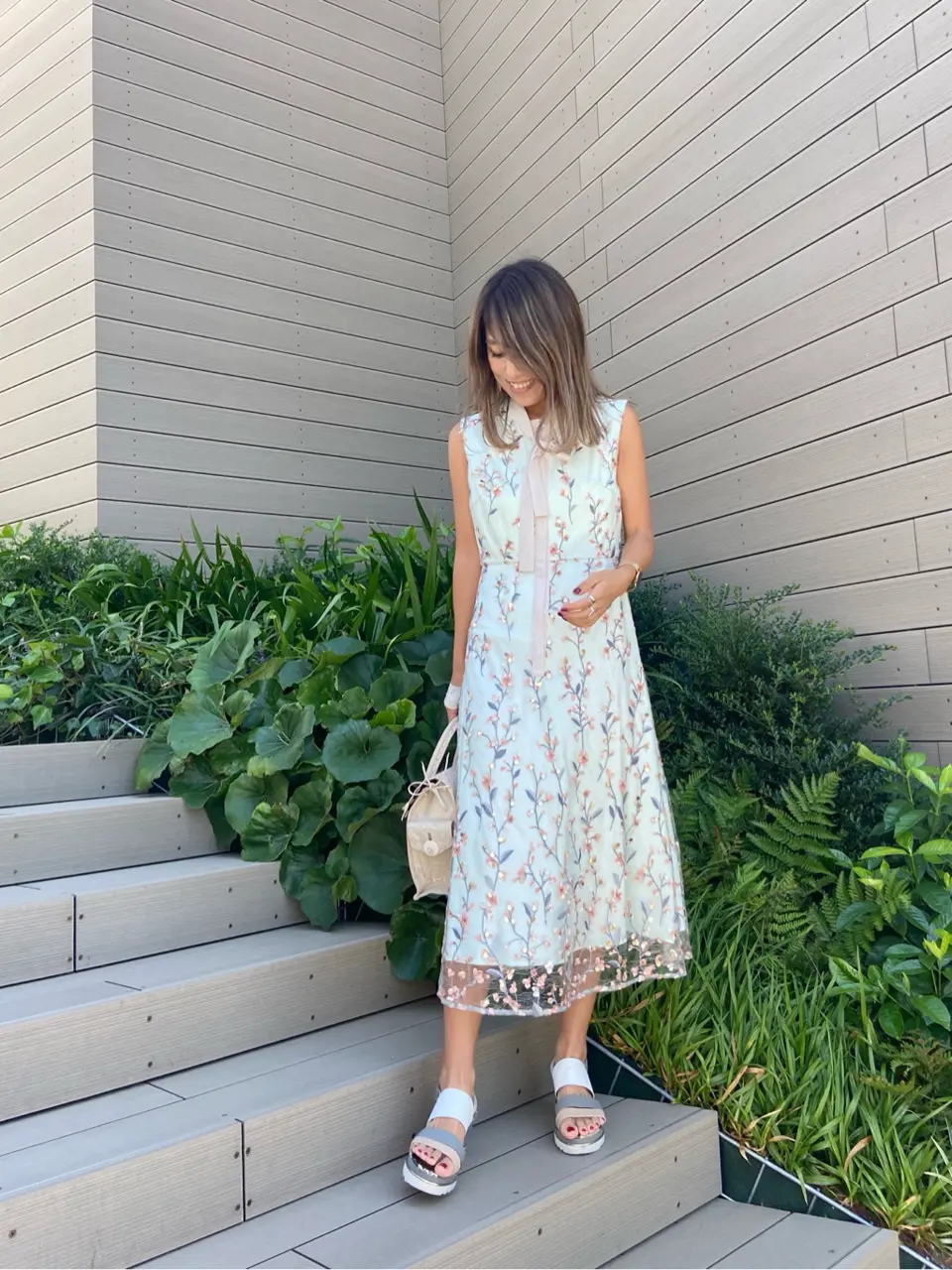 ORIGINATED IN GRACE CONTINENTAL yukimi yonee コーディネート画像