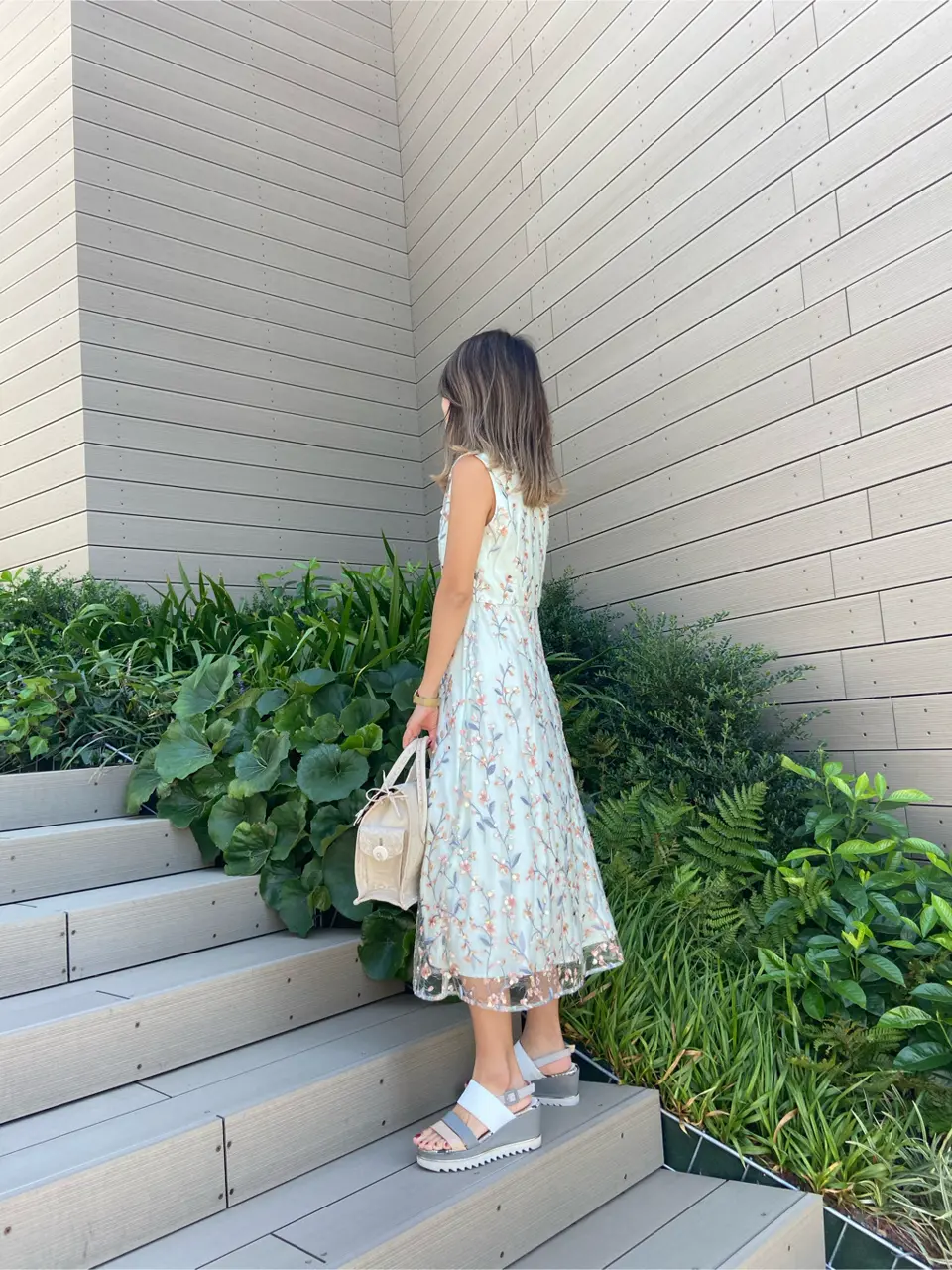 ORIGINATED IN GRACE CONTINENTAL yukimi yonee コーディネート画像