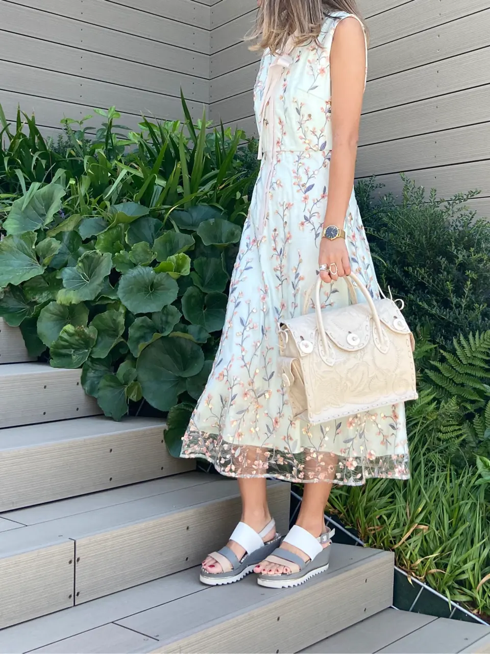 ORIGINATED IN GRACE CONTINENTAL yukimi yonee コーディネート画像