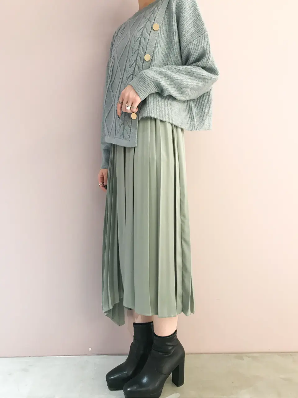 ORIGINATED IN GRACE CONTINENTAL Yuuki NOZAWA コーディネート画像