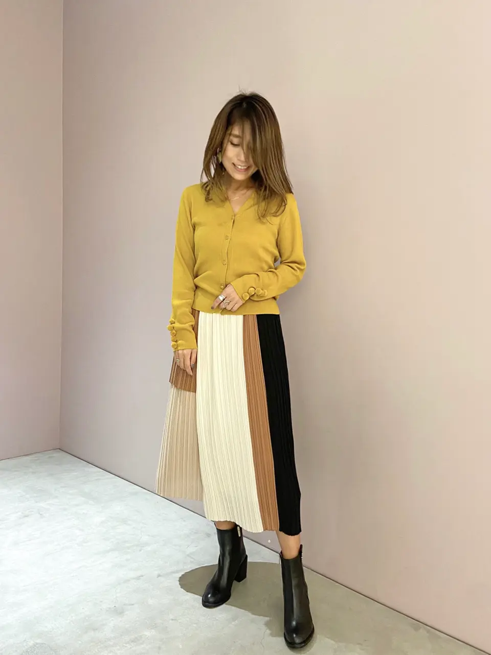 ORIGINATED IN GRACE CONTINENTAL yukimi yonee コーディネート画像