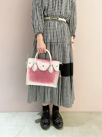 ORIGINATED IN GRACE CONTINENTAL Yuuki NOZAWA コーディネート画像