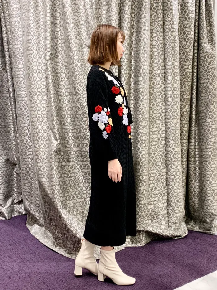 ORIGINATED IN GRACE CONTINENTAL eri コーディネート画像