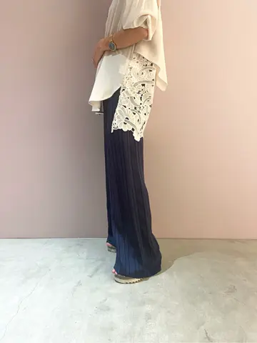 ORIGINATED IN GRACE CONTINENTAL yukimi yonee コーディネート画像