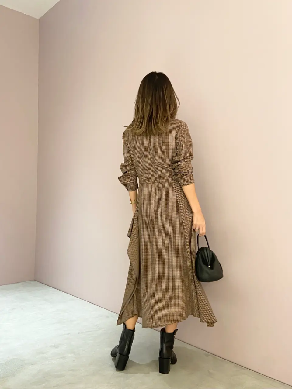 ORIGINATED IN GRACE CONTINENTAL yukimi yonee コーディネート画像