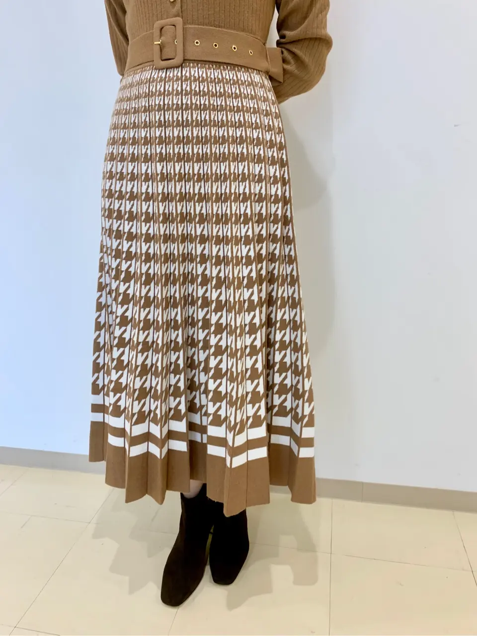 ORIGINATED IN GRACE CONTINENTAL eri コーディネート画像