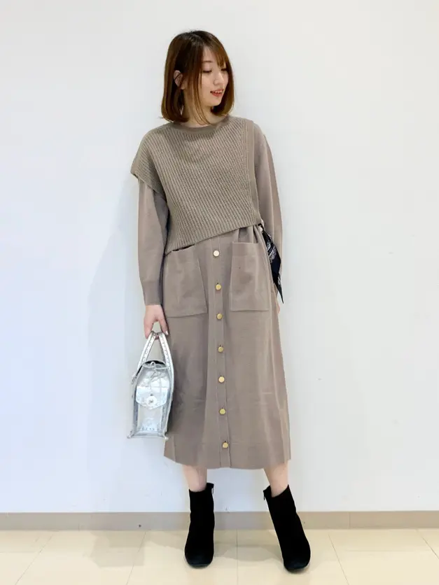 ORIGINATED IN GRACE CONTINENTAL eri コーディネート画像