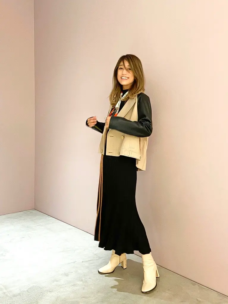 ORIGINATED IN GRACE CONTINENTAL yukimi yonee コーディネート画像