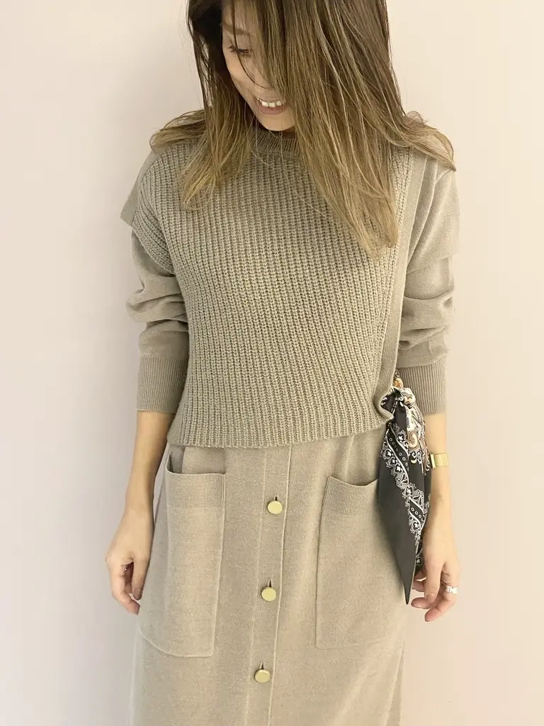 ORIGINATED IN GRACE CONTINENTAL yukimi yonee コーディネート画像