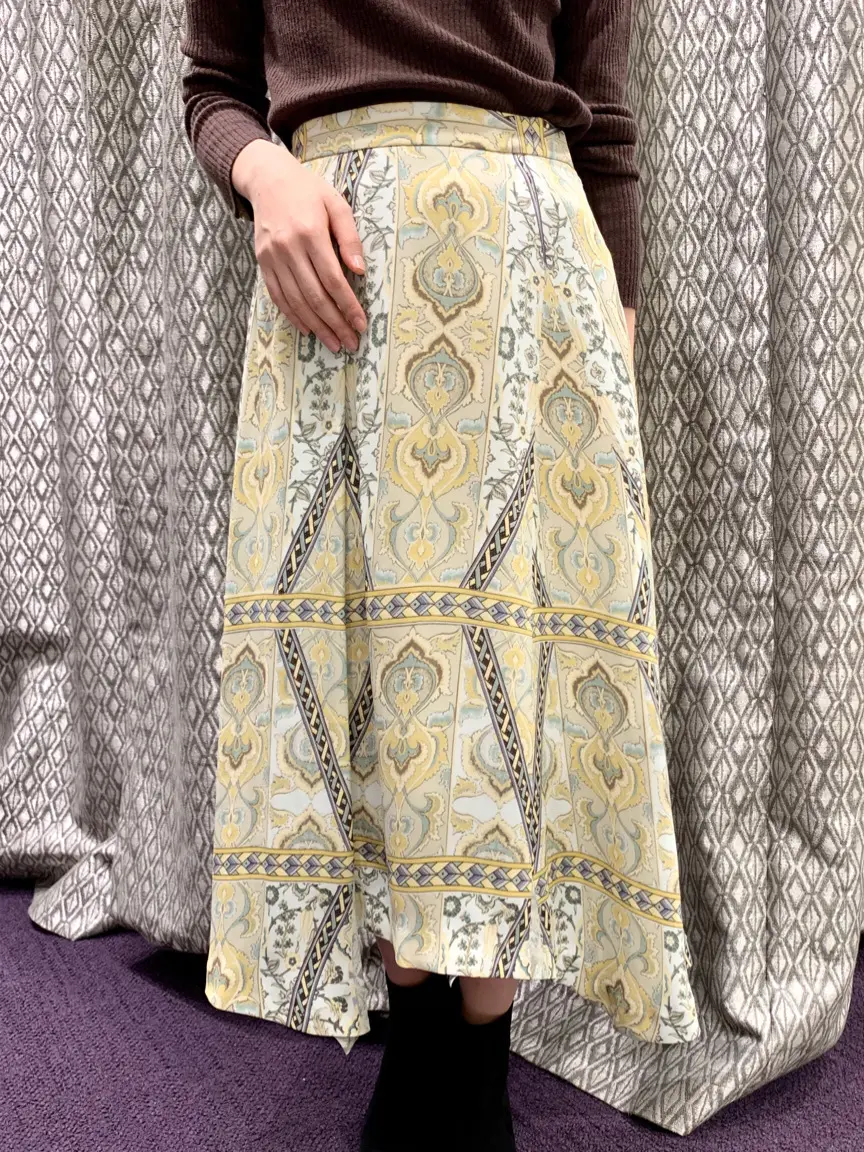 ORIGINATED IN GRACE CONTINENTAL eri コーディネート画像