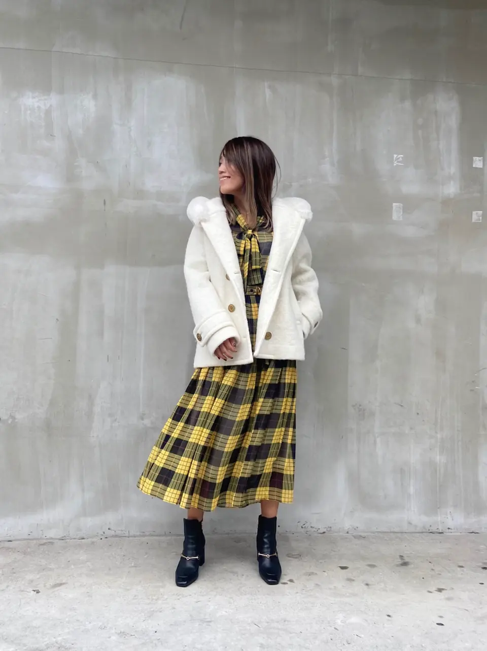 ORIGINATED IN GRACE CONTINENTAL yukimi yonee コーディネート画像