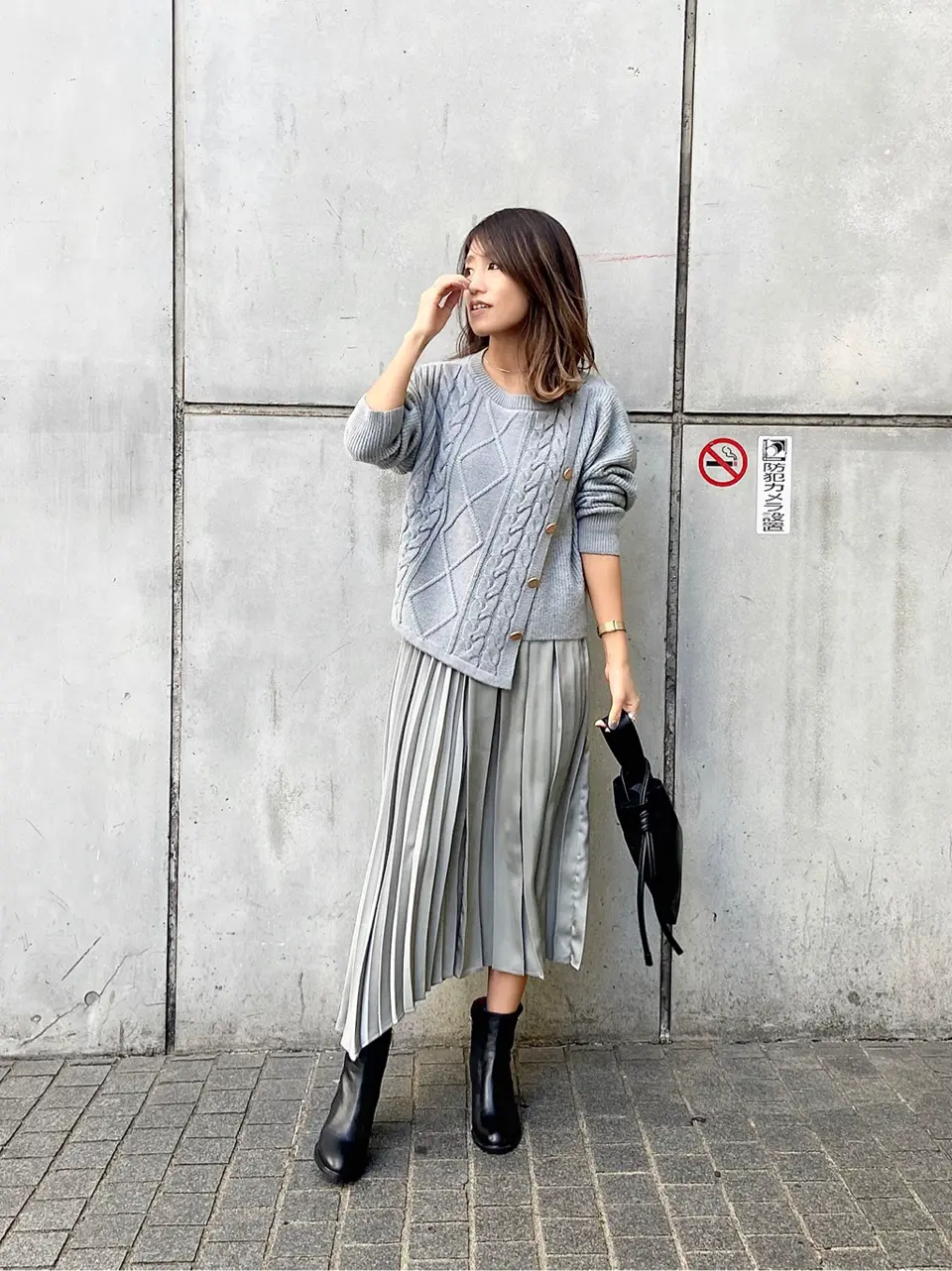 ORIGINATED IN GRACE CONTINENTAL yukimi yonee コーディネート画像