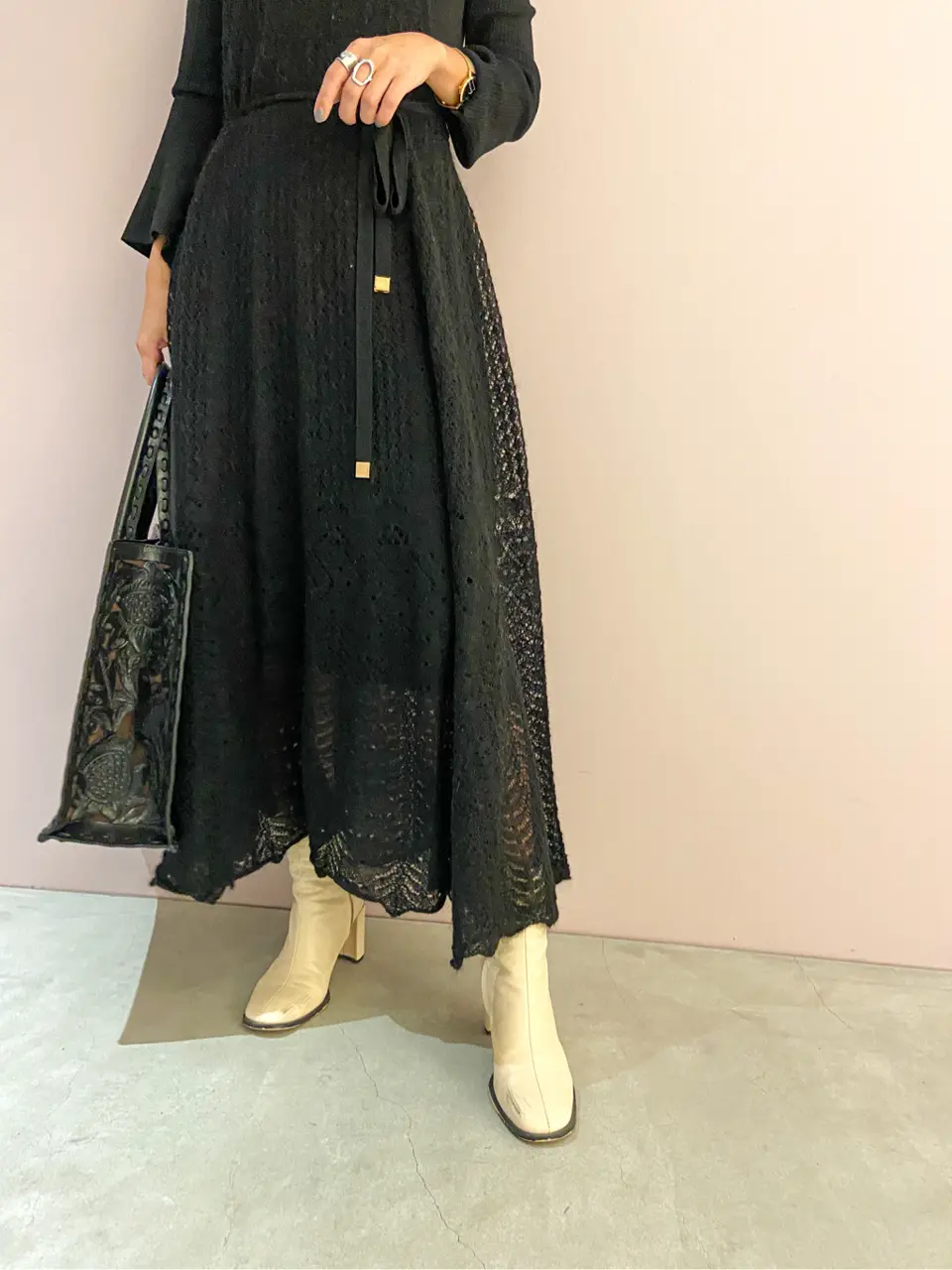 ORIGINATED IN GRACE CONTINENTAL yukimi yonee コーディネート画像