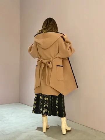 ORIGINATED IN GRACE CONTINENTAL yukimi yonee コーディネート画像