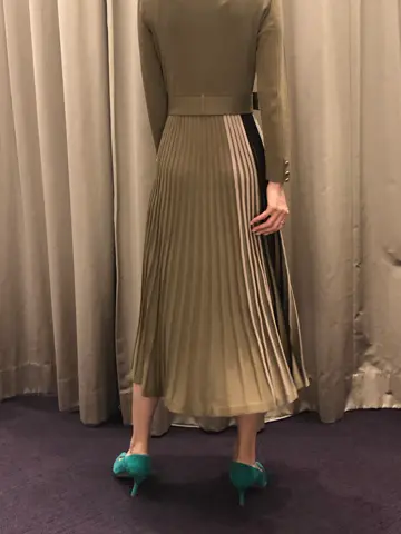 ORIGINATED IN GRACE CONTINENTAL 亀田 未希 コーディネート画像