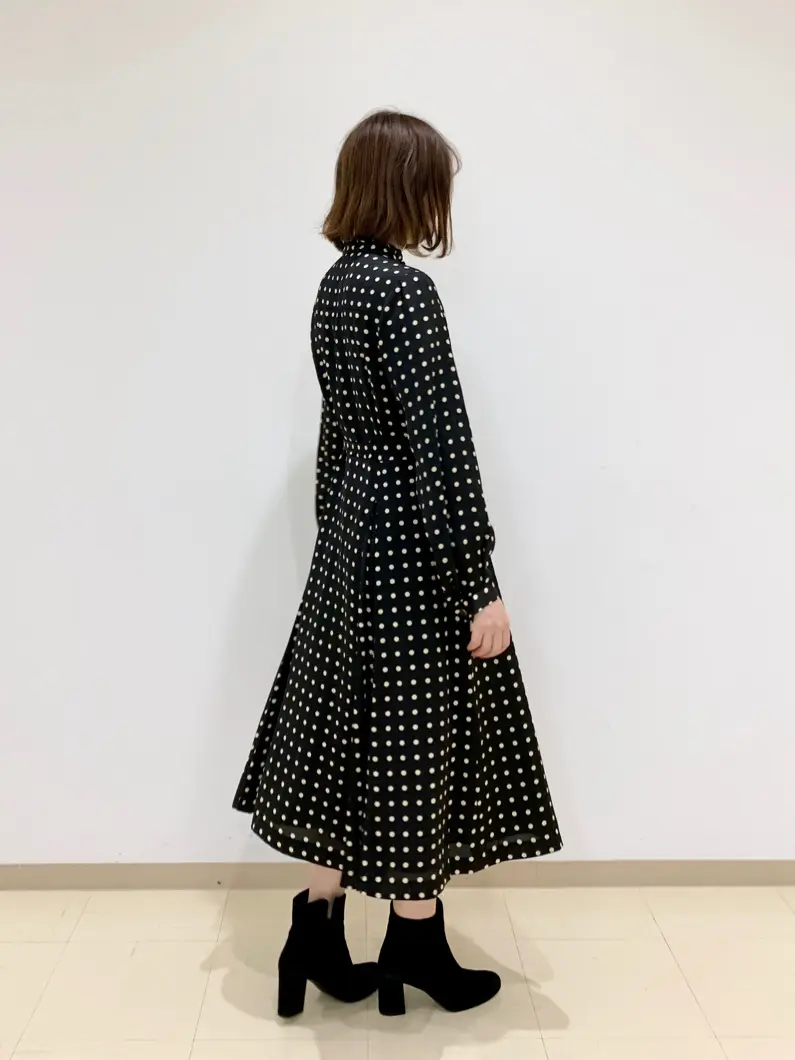 ORIGINATED IN GRACE CONTINENTAL eri コーディネート画像