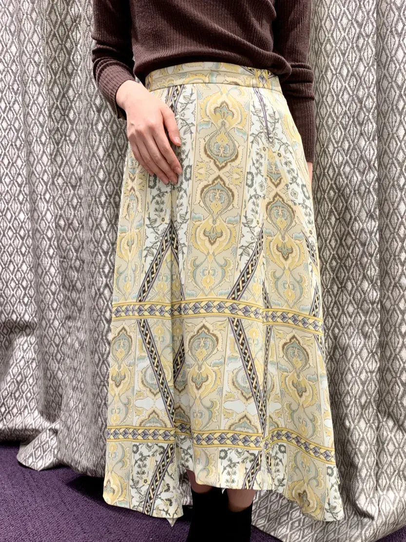 ORIGINATED IN GRACE CONTINENTAL eri コーディネート画像