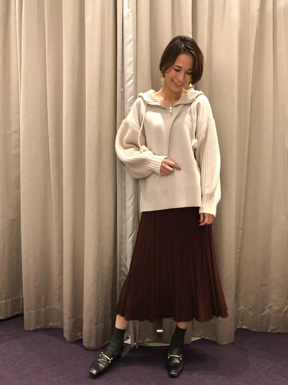ORIGINATED IN GRACE CONTINENTAL 亀田 未希 コーディネート画像