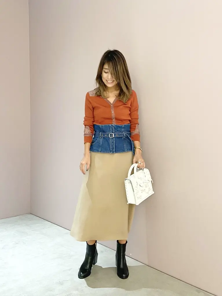 ORIGINATED IN GRACE CONTINENTAL yukimi yonee コーディネート画像