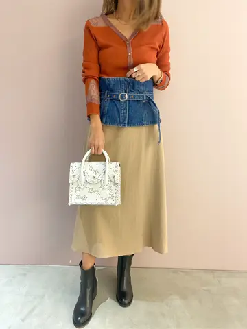 ORIGINATED IN GRACE CONTINENTAL yukimi yonee コーディネート画像