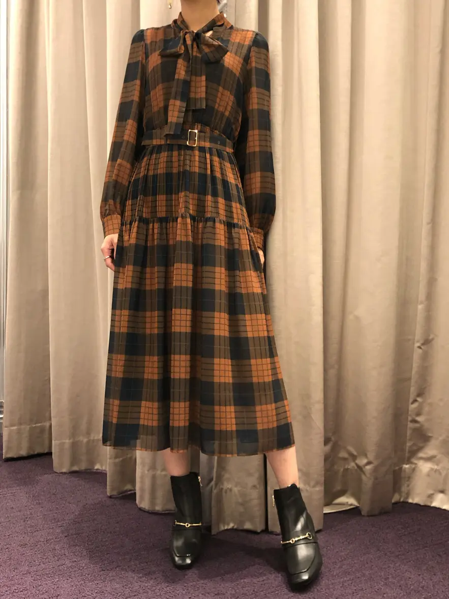 ORIGINATED IN GRACE CONTINENTAL 亀田 未希 コーディネート画像