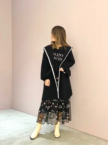 ORIGINATED IN GRACE CONTINENTAL yukimi yonee コーディネート画像