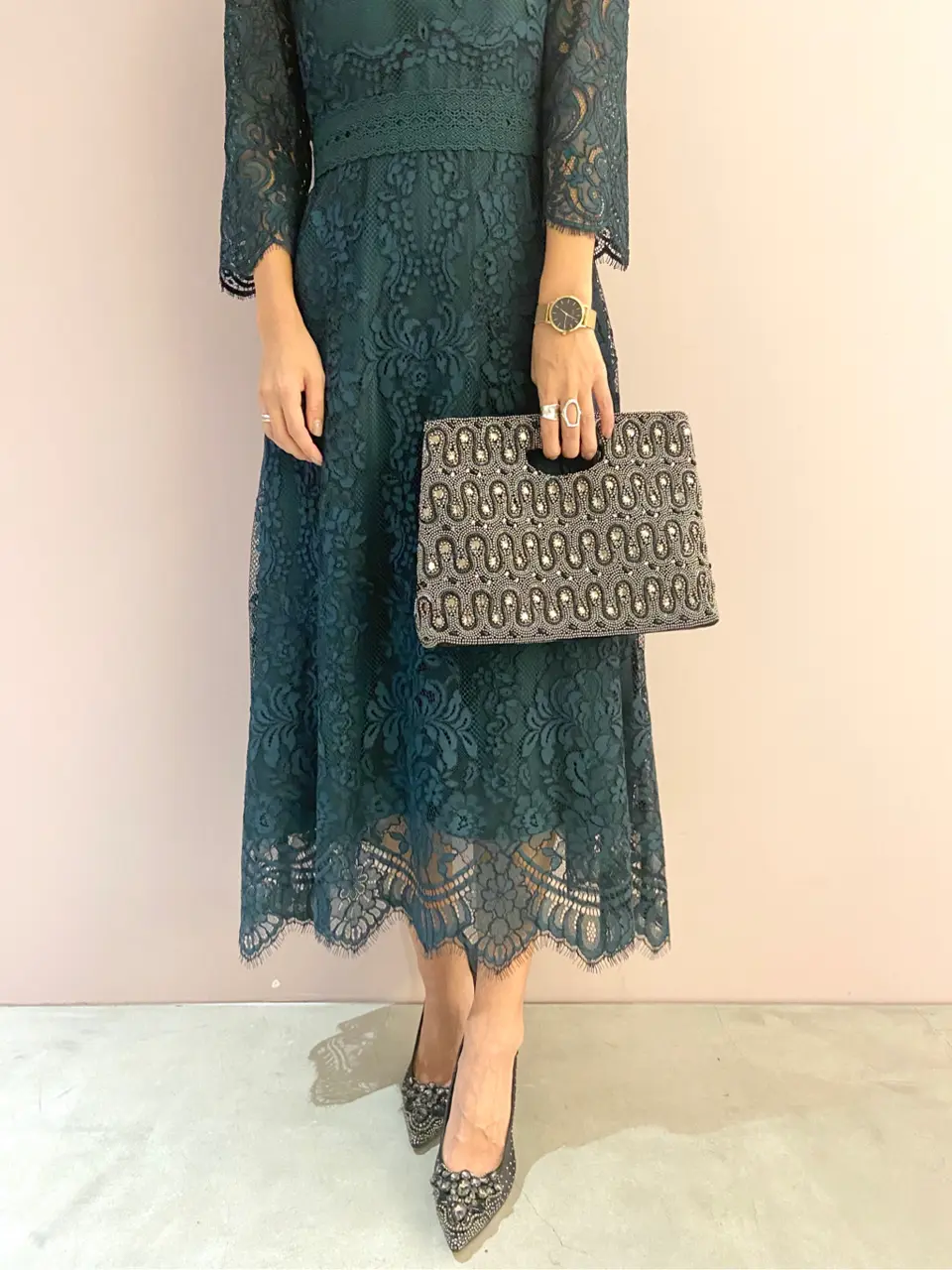 ORIGINATED IN GRACE CONTINENTAL yukimi yonee コーディネート画像