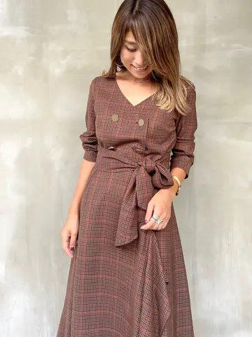 ORIGINATED IN GRACE CONTINENTAL yukimi yonee コーディネート画像