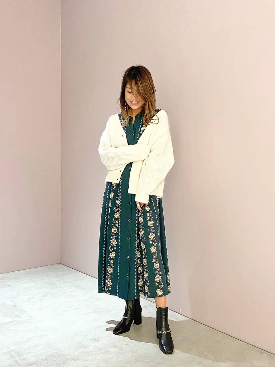 ORIGINATED IN GRACE CONTINENTAL yukimi yonee コーディネート画像