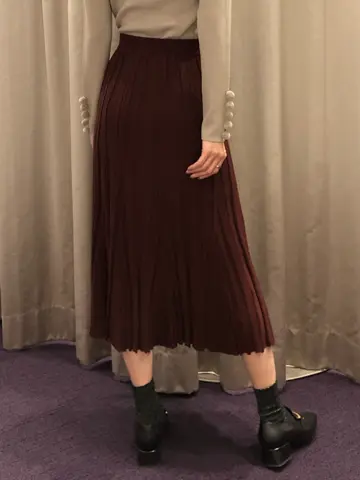 ORIGINATED IN GRACE CONTINENTAL 亀田 未希 コーディネート画像