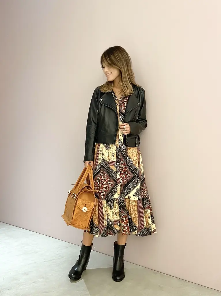 ORIGINATED IN GRACE CONTINENTAL yukimi yonee コーディネート画像