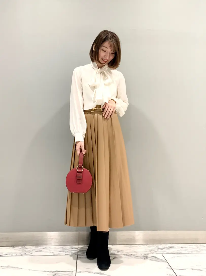 ORIGINATED IN GRACE CONTINENTAL eri コーディネート画像