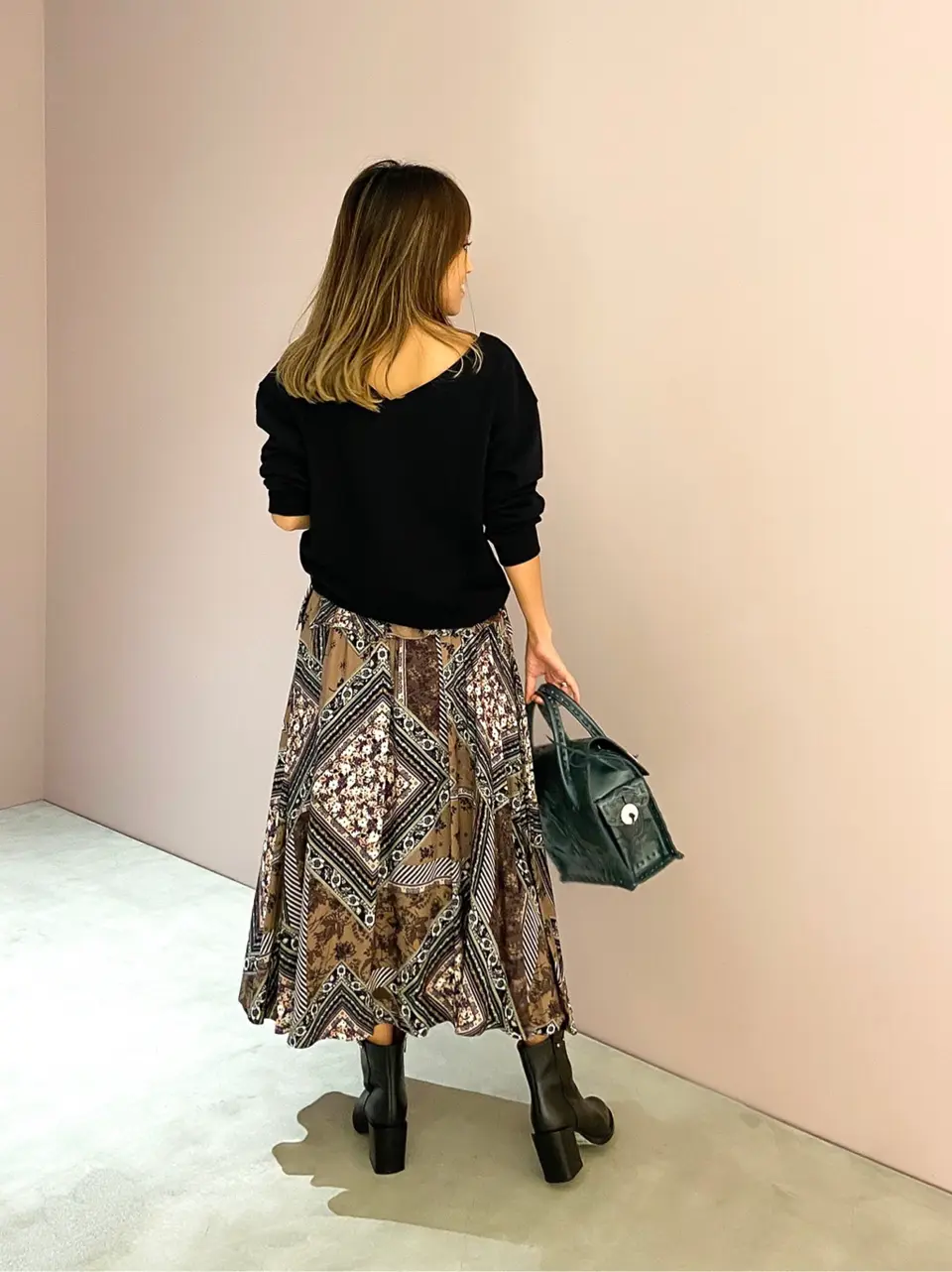 ORIGINATED IN GRACE CONTINENTAL yukimi yonee コーディネート画像