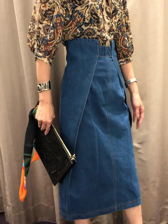 ORIGINATED IN GRACE CONTINENTAL 亀田 未希 コーディネート画像