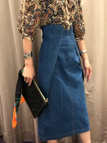 ORIGINATED IN GRACE CONTINENTAL 亀田 未希 コーディネート画像