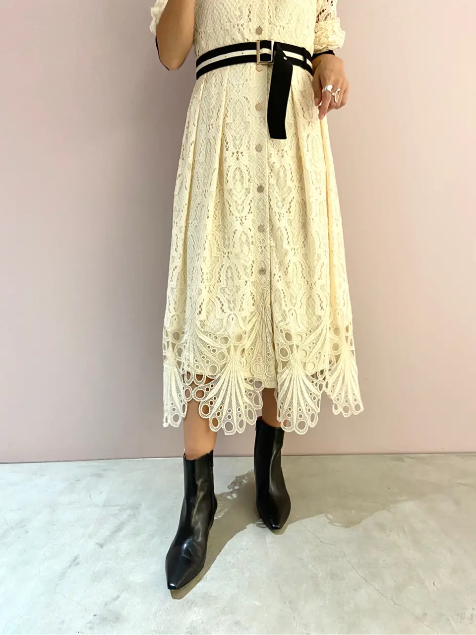 ORIGINATED IN GRACE CONTINENTAL yukimi yonee コーディネート画像