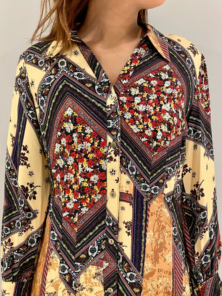 ORIGINATED IN GRACE CONTINENTAL 志田　悠 コーディネート画像