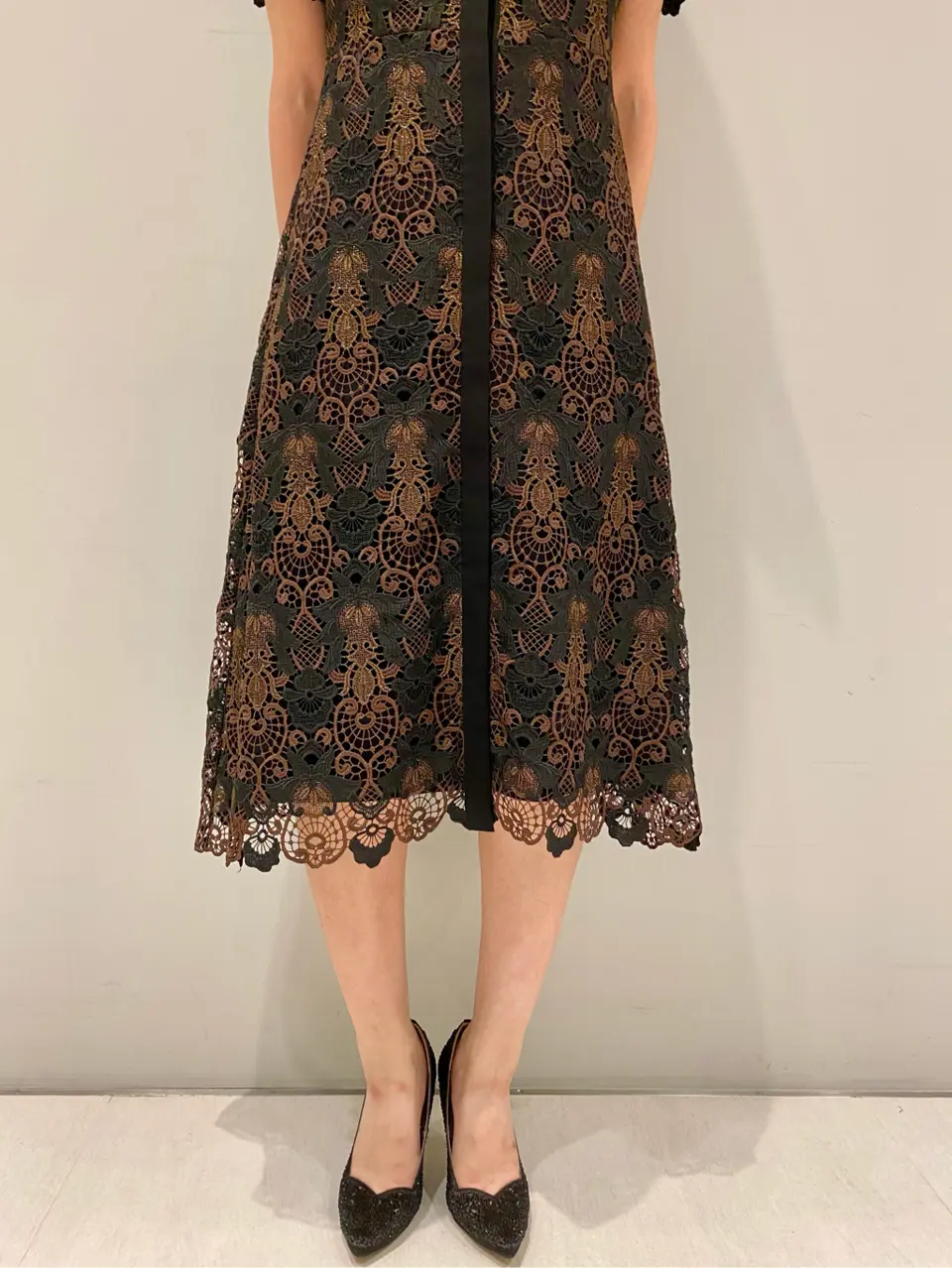 ORIGINATED IN GRACE CONTINENTAL 志田　悠 コーディネート画像