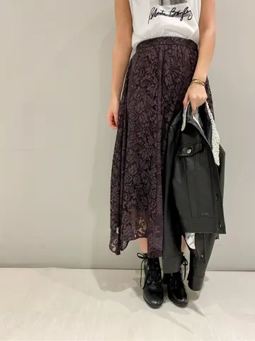 ORIGINATED IN GRACE CONTINENTAL 志田　悠 コーディネート画像