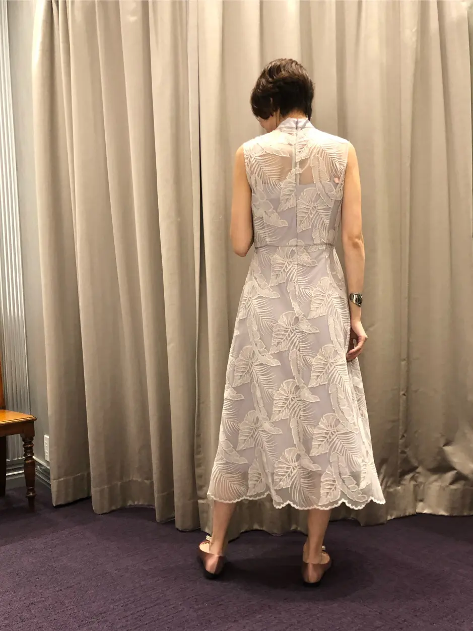 ORIGINATED IN GRACE CONTINENTAL 亀田 未希 コーディネート画像