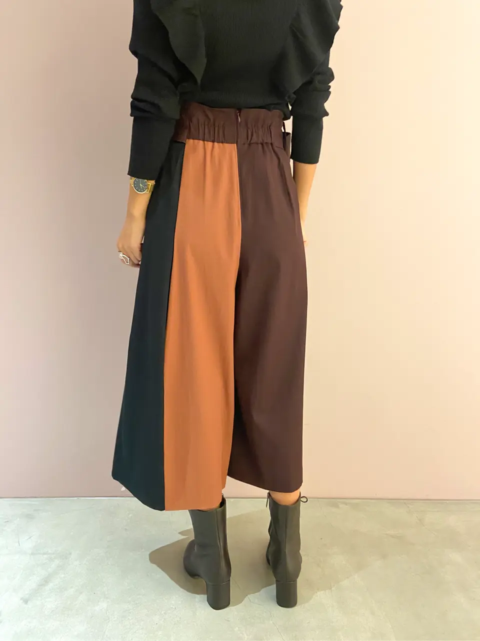 ORIGINATED IN GRACE CONTINENTAL yukimi yonee コーディネート画像