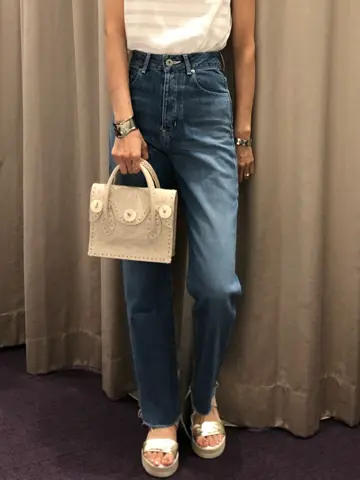 ORIGINATED IN GRACE CONTINENTAL 亀田 未希 コーディネート画像