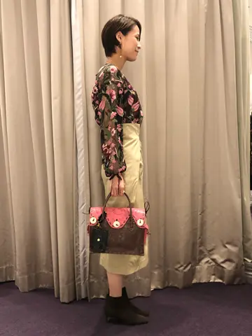 ORIGINATED IN GRACE CONTINENTAL 亀田 未希 コーディネート画像