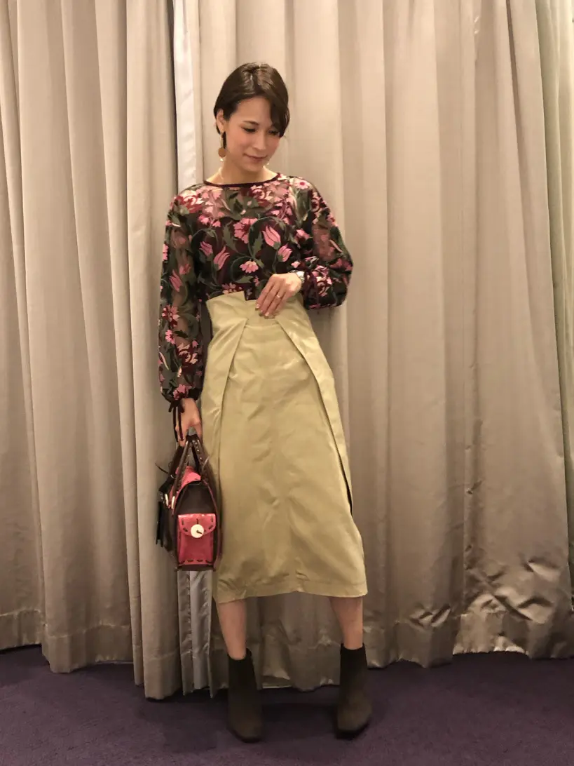 ORIGINATED IN GRACE CONTINENTAL 亀田 未希 コーディネート画像