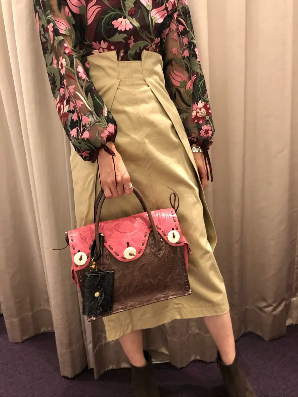 ORIGINATED IN GRACE CONTINENTAL 亀田 未希 コーディネート画像