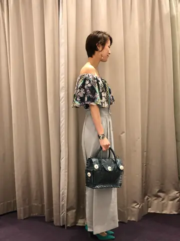 ORIGINATED IN GRACE CONTINENTAL 亀田 未希 コーディネート画像